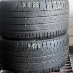 2x Sommerreifen Pirelli PZero 315/35 ZR21 111Y Demo Dot 1x3622 1x2523 X125