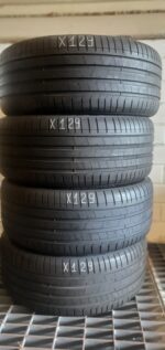 2x Sommerreifen Pirelli PZero (RSC) 275/40 R21 107Y Demo Dot2923 X129