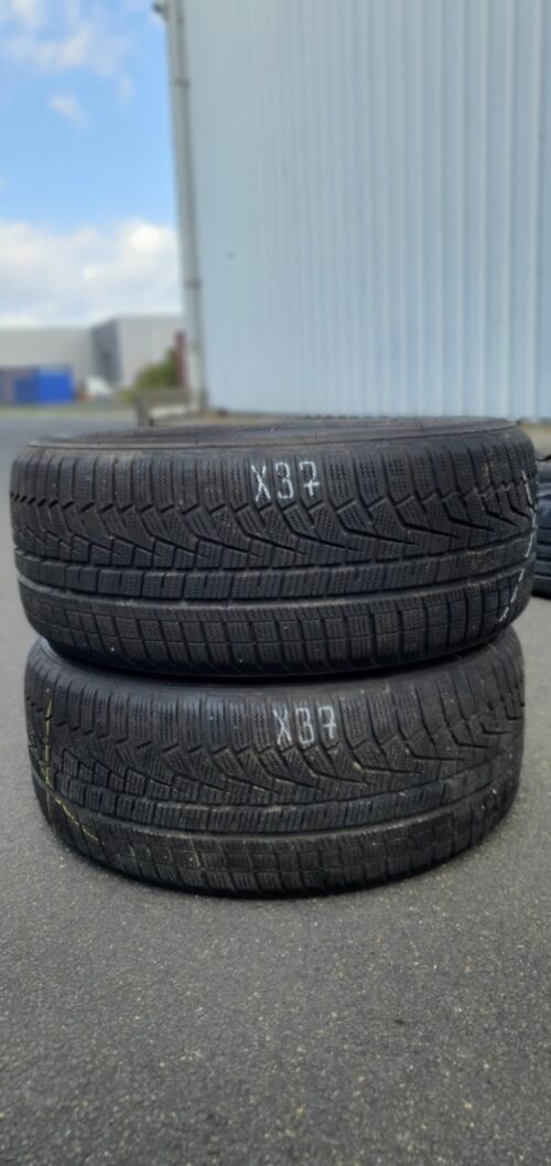 2x Winterreifen Hankook HRSWinteri*cept evo2 (RSC) 225/50 R17 98H Dot3218 X37 - Image 1
