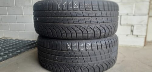 2x Winterreifen Pirelli PZero MO 245/40 R20 99V Dot 1x0524 1x4523 7mm X118 - Image 1