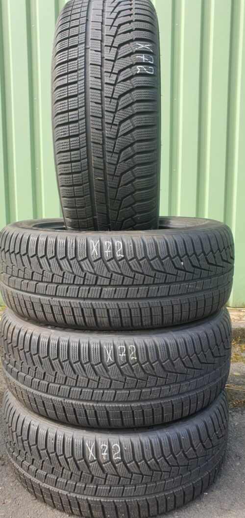 2x Winterreifen Hankook HRS Winteri*cept evo2 225/55 R17 97V Dot3721 6-6,5mm X72 - Image 1