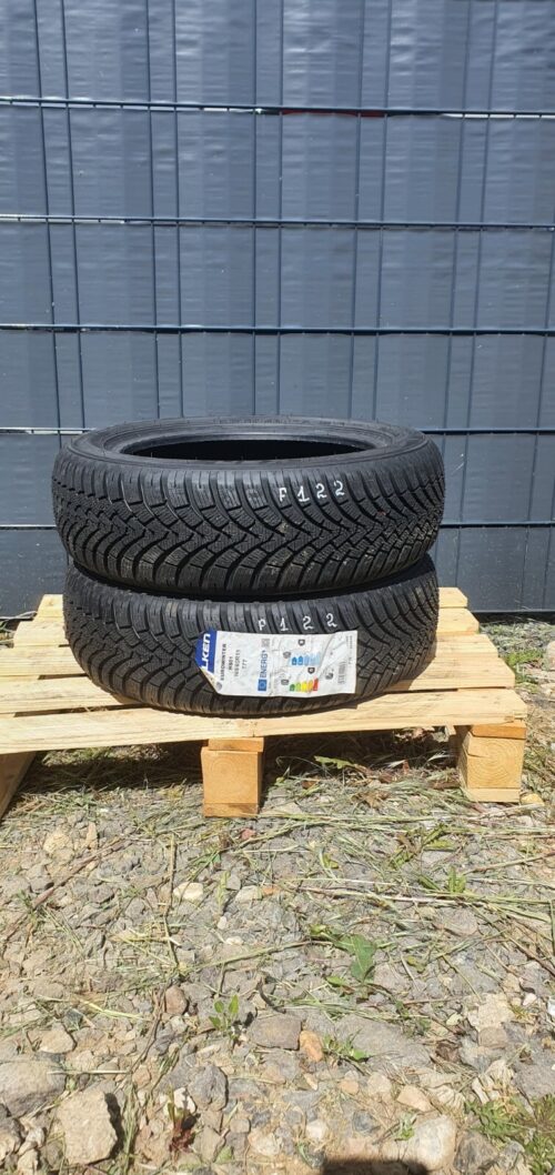 2x NEU Winterreifen Falken Eurowinter 165/60 R15 77T (MIL) F122 DOT21 F122 - Image 1