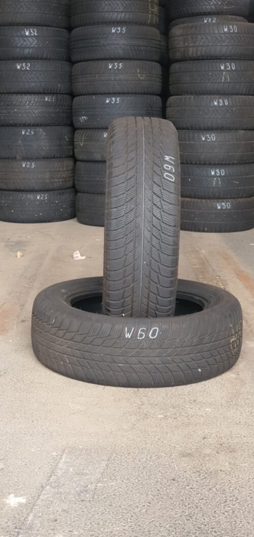 2x Winterreifen Bridgestone Blizzak LM001 205/60 R17 93H 7,5-8mm W60 - Image 1