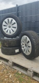 Mercedes Winterräder A B CLA GLA Original 16 Zoll Stahlfelgen + Radkappen DOT18 - Image 3