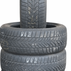 4x Winterreifen DUNLOP SP SPORT 4D DSST (RSC) 205/45R17 88V(MIL)W42 DOT 3118