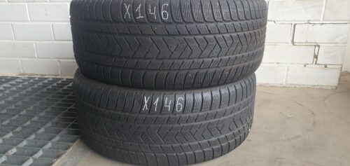 2x Winterreifen Pirelli Scorpion (RSC) 285/45 R21 113V Dot2222 3,5-4mm X146 - Image 1