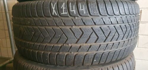 2x Winterreifen Pirelli Scorpion (RSC) 285/45 R21 113V Dot2722 4,5-5mm X144 - Image 3