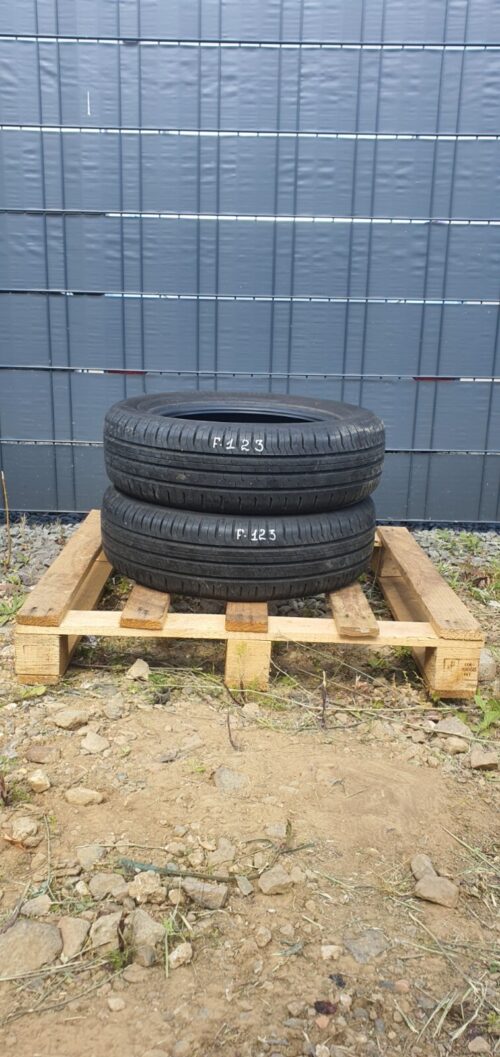 2 Sommerreifen Continental ContiEcoContact 165/65 R14 79T (MIL) DOT21 6,8mm F123 - Image 1