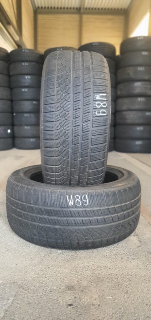 2x Winterreifen Pirelli PZero 275/45 R19 108V Dot2621 7-7,5mm W89 - Image 1