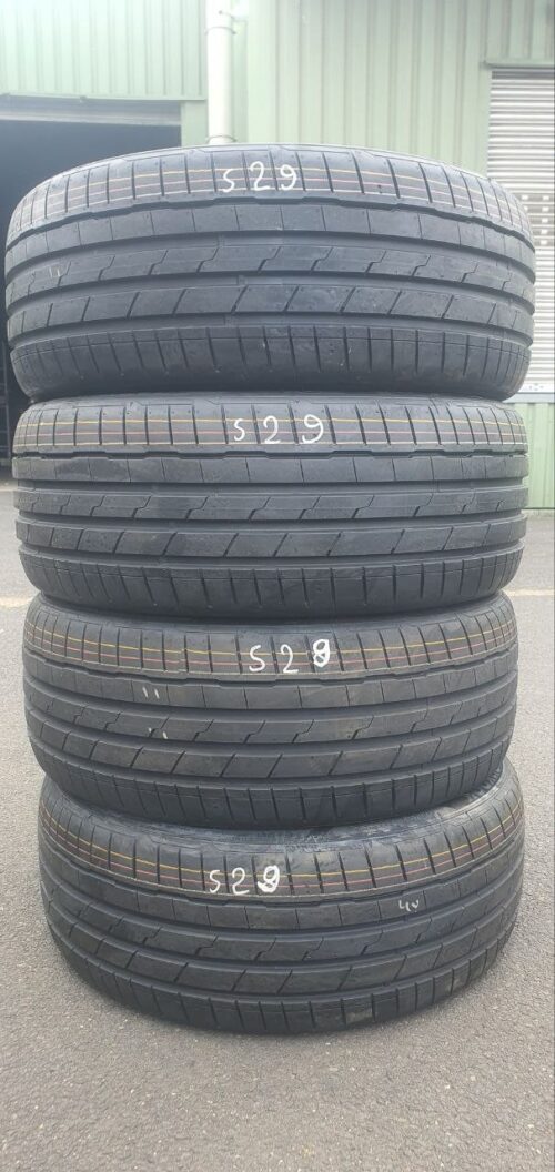 4x Sommerreifen HANKOOK VENTUS S1 evo3 225/45R18 95Y (MIL) S29 DOT 0523 DEMO - Image 1