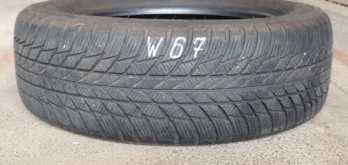 1x Winterreifen Bridgestone Blizzak LM001 205/60 R17 93H Dot2718 6-6,5mm W67 - Image 1